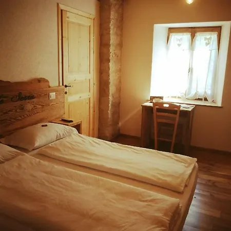 Locanda Ponte Serra Отель Ламон