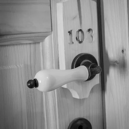 Locanda Ponte Serra Отель