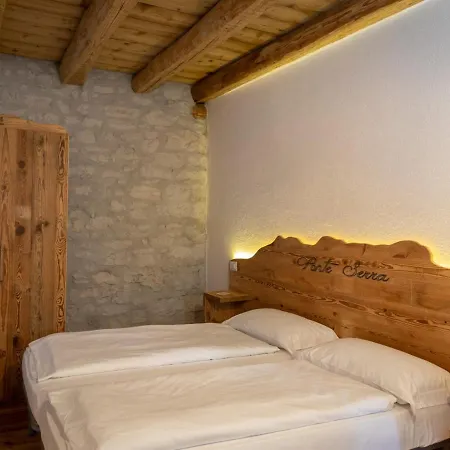 호텔 Locanda Ponte Serra 3*